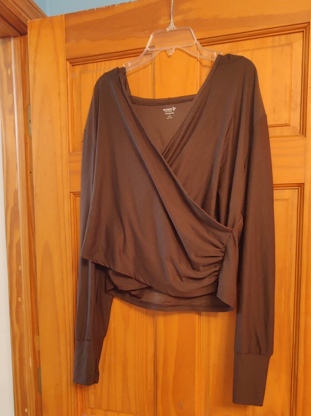 Old Navy Brown Wrap Style Top Hood Size Women's L Activewear Cloudmotion Go Dry